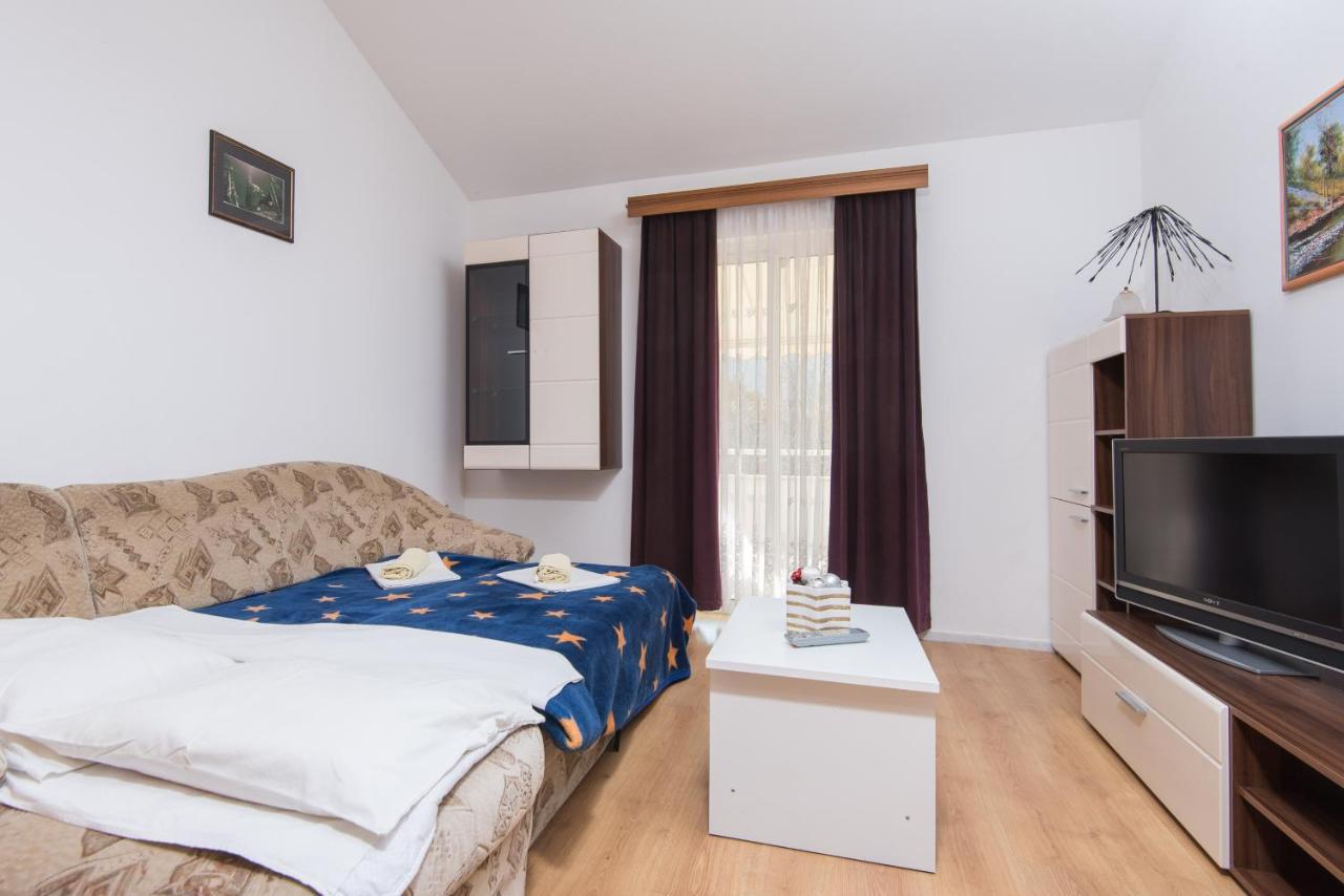 Apartments With A Parking Space Zuljana, Peljesac - 4574 Bagian luar foto
