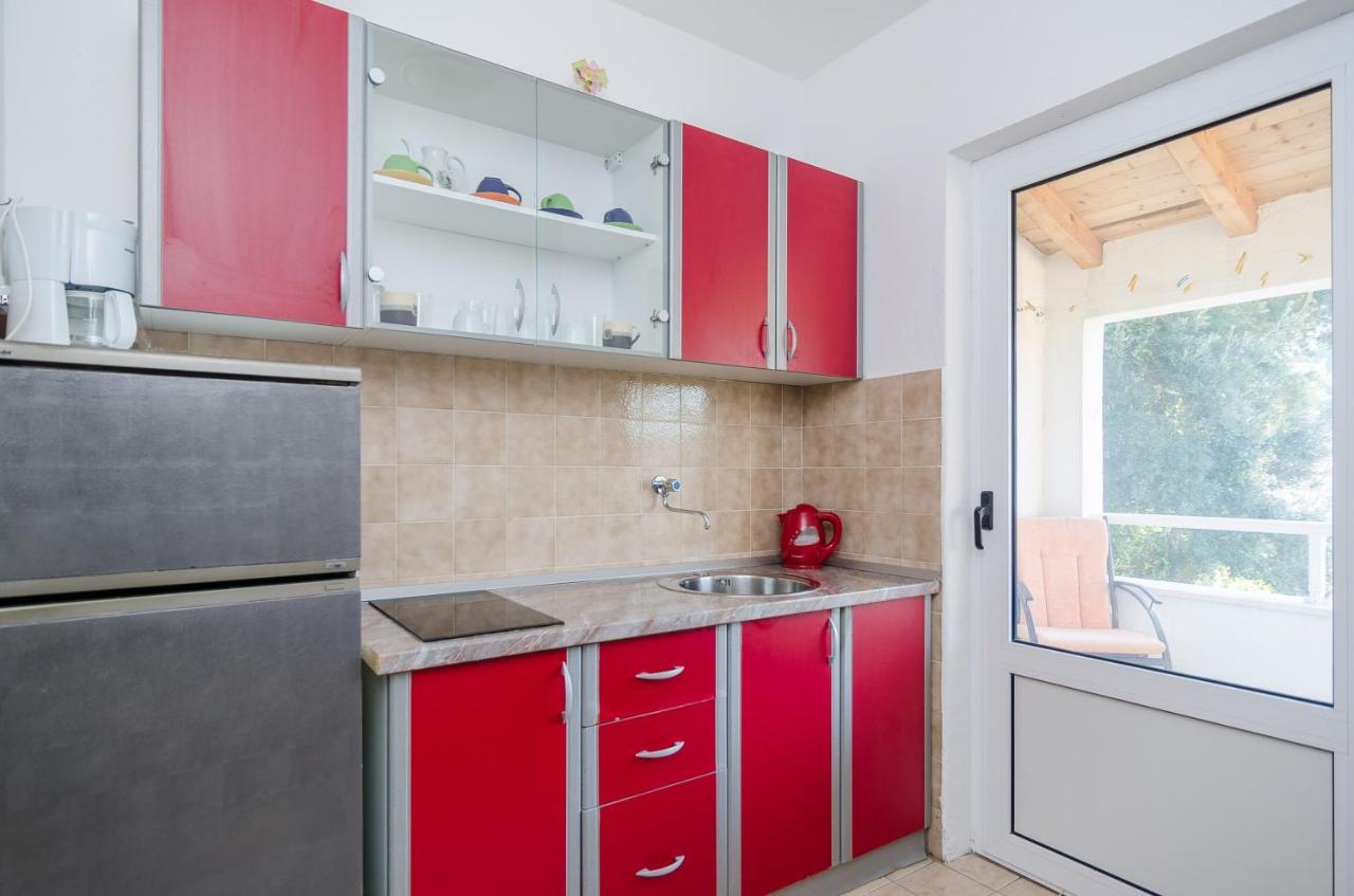 Apartments With A Parking Space Zuljana, Peljesac - 4574 Bagian luar foto
