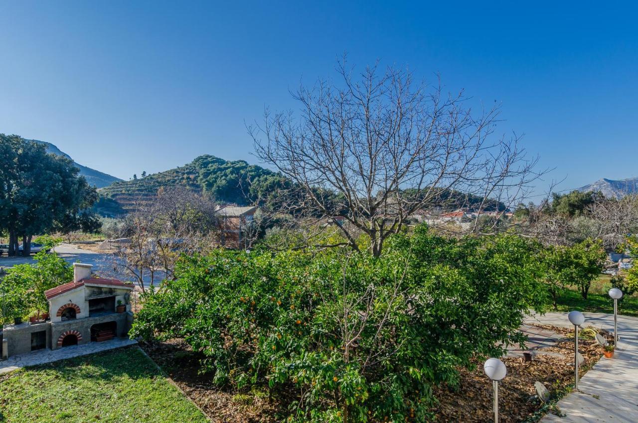 Apartments With A Parking Space Zuljana, Peljesac - 4574 Bagian luar foto