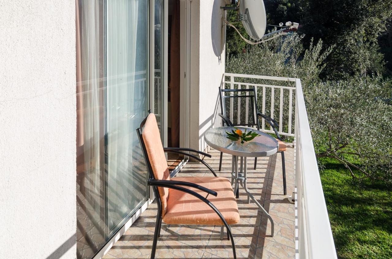 Apartments With A Parking Space Zuljana, Peljesac - 4574 Bagian luar foto