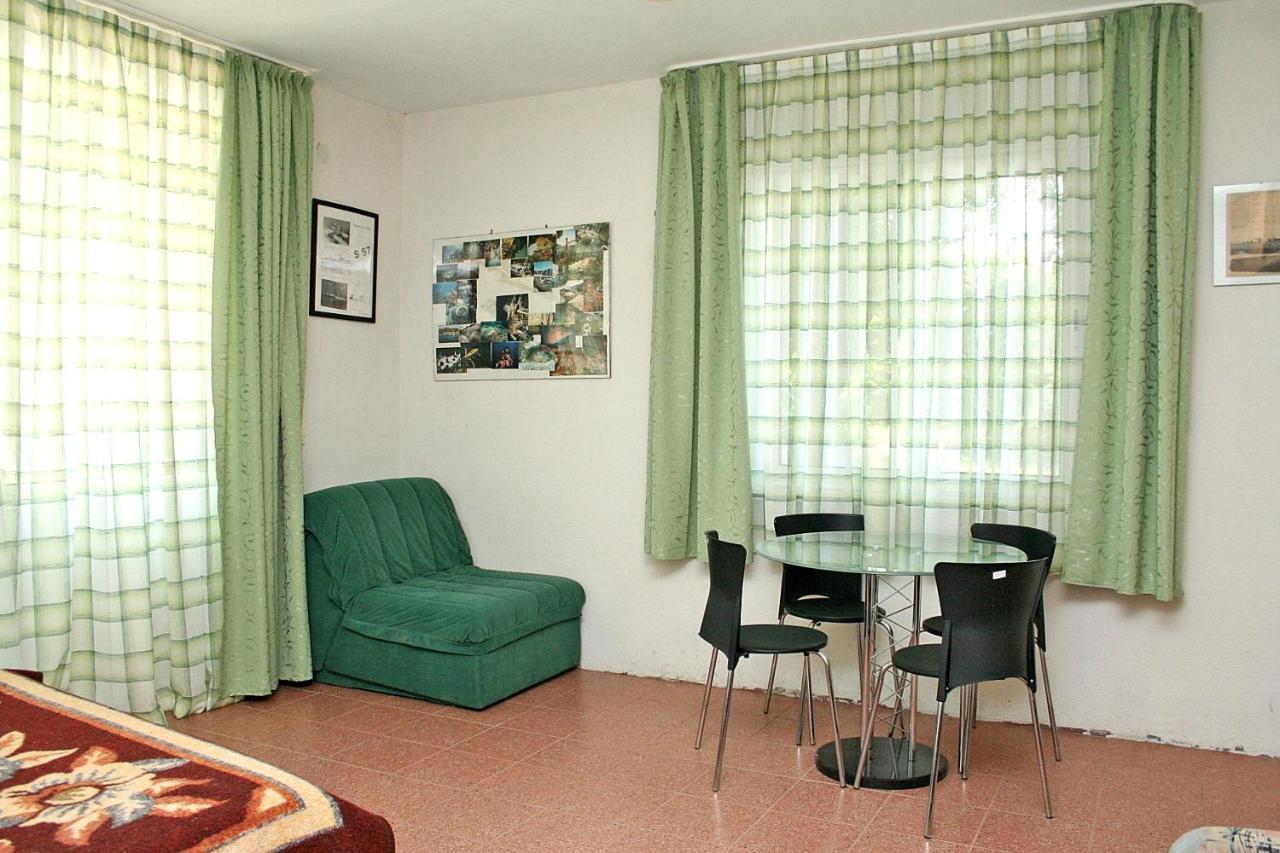 Apartments With A Parking Space Zuljana, Peljesac - 4574 Bagian luar foto